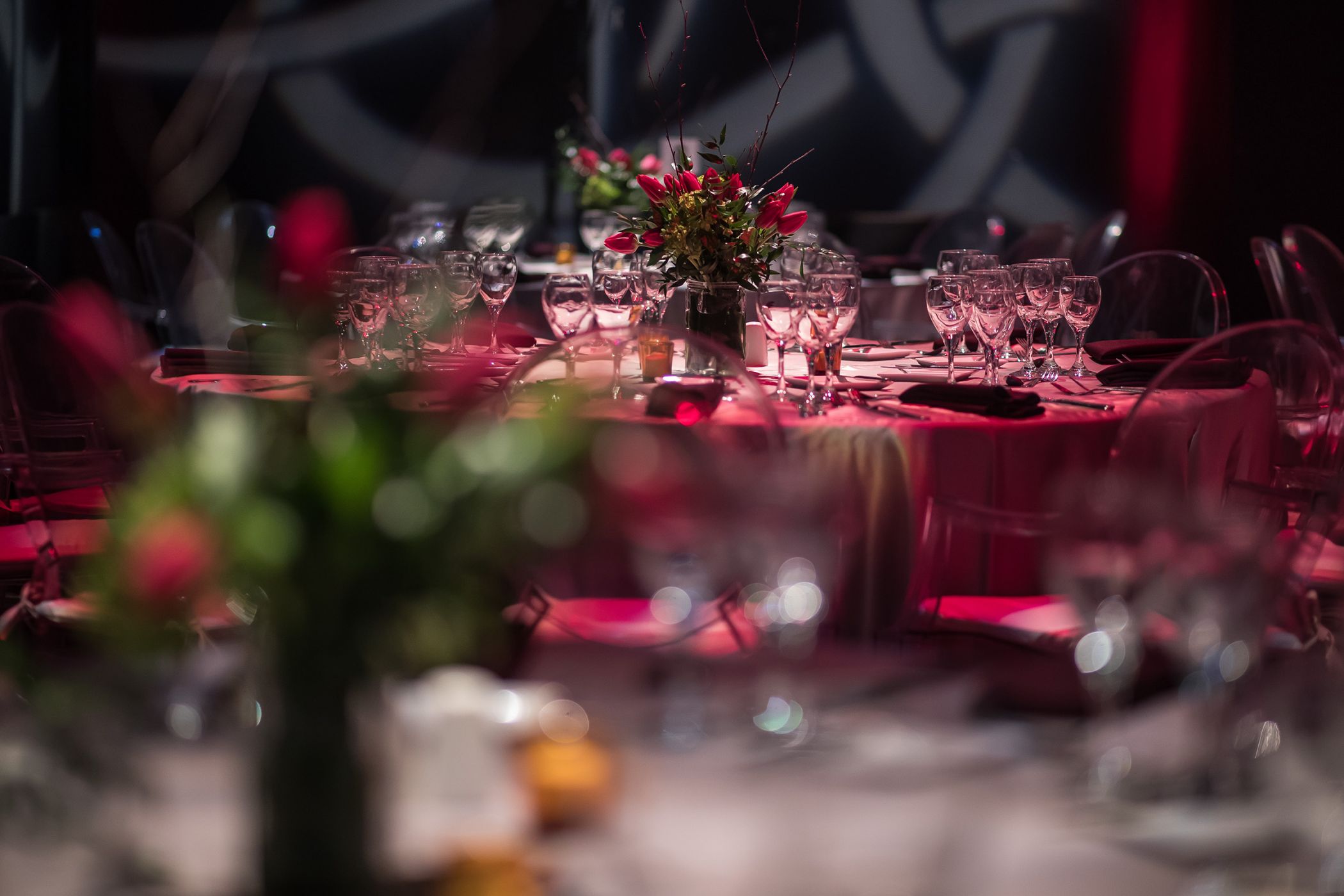 Superbe décoration pour un événement privé au cirque Éloïze à Montréal